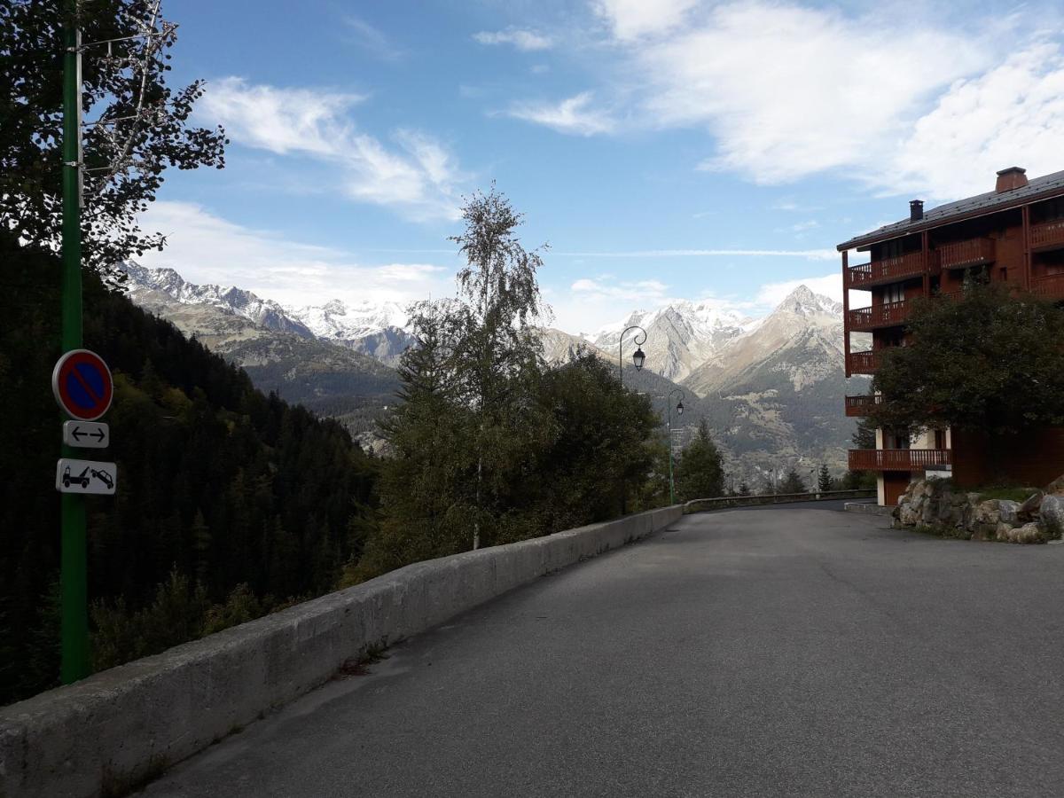 Magnifique Studio Au Pied Du Telecabine D'Arrondaz Et Des Pistes De Ski Modane Buitenkant foto